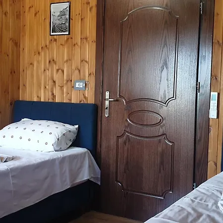 Shena 게스트하우스 Gjirokastër