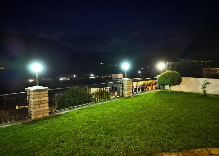 Casa de hóspedes Shena