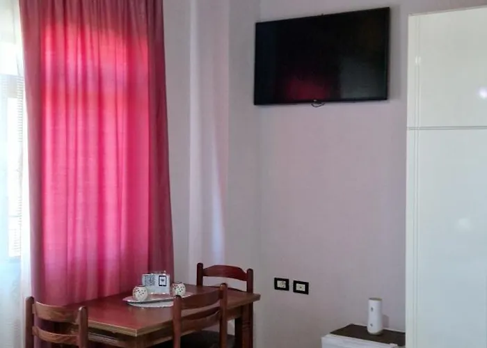 בית הארחה Shena Gjirokastër