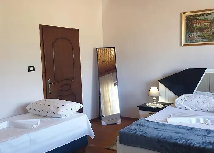 בית הארחה Shena 3*